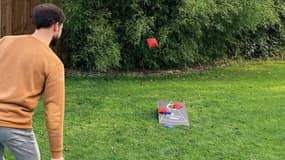 Cadetel divertit l’ouest de la France en distribuant des jeux de plein air adaptés aux grands comme aux petits