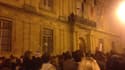 Rassemblement à Aix-en-Provence en hommage aux victimes des attentats - Témoins BFMTV