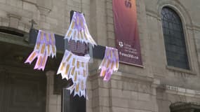 Des victimes d'agressions sexuelles ont manifesté contre le diocèse de Québec ce mardi 26 mars 2024