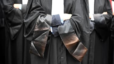 Des avocats en robe (PHOTO D'ILLUSTRATION).