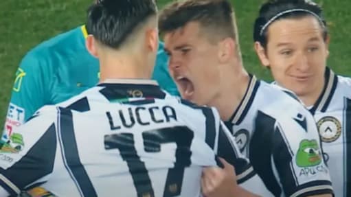 Lucca a pris le penalty pour l'Udinese dans le match de la 26e journée de Serie A: une décision qui a créé une embrouille avec Florian Thauvin et ses coéquipiers, 21 février 2025 Lucca a pris le penalty pour l'Udinese dans le match de la 26e journée de Serie A: une décision qui a créé une embrouille avec Florian Thauvin et ses coéquipiers, 21 février 2025