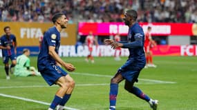 Achraf Hakimi et Ousmane Dembélé lors de PSG-Bayern, le 5 juillet 2025.