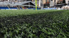 Les Bleus joueront sur un synthétique ce mardi