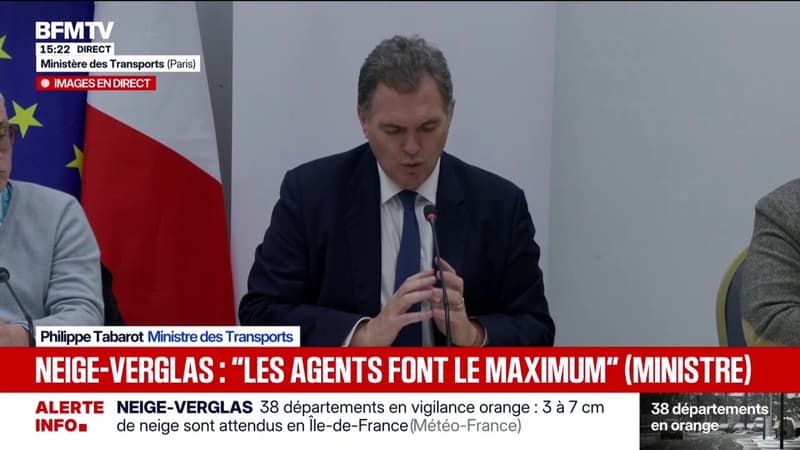 "De la neige dès 7h du matin": le ministre des Transports recommande d'éviter tout déplacement mercredi en Ile-de-France