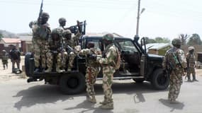 Des militaires de l'armée du Nigeria à Madagali, le 15 mars 2015.