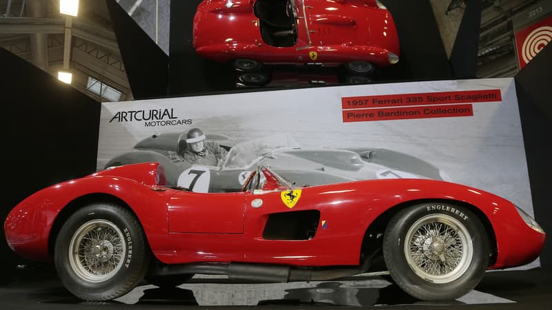 L'an dernier, la Ferrari 250GT d’Alain Delon a été vendue plus de 14 millions d’euros par Artcurial Motors. Cette année, cette Ferrari 335 Sport de 1957 pourrait dépasser les 30 millions d'euros.