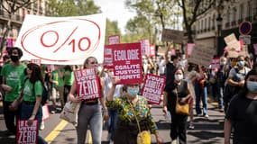 56.000 personnes, selon les organisateurs, ont manifesté à l'occasion de la marche pour le climat ce dimanche à Paris.