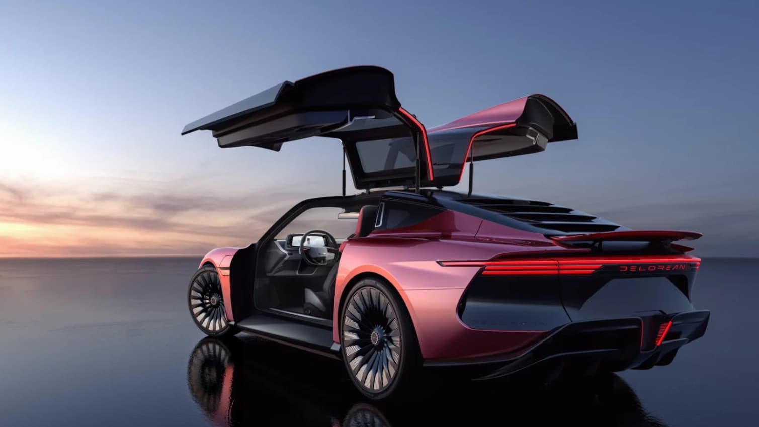 La version finale de cette nouvelle DeLorean sera dévoilée en août, lors du concours d'élégance de Pebble Beach. La version finale de cette nouvelle DeLorean sera dévoilée en août, lors du concours d'élégance de Pebble Beach.