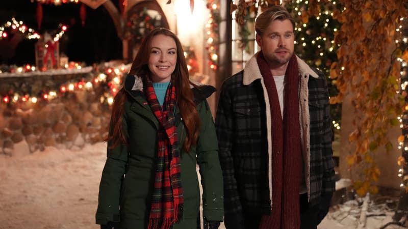 Lindsay Lohan va faire son grand retour au cinéma aux côtés de Chord Overstreet dans "Noël tombe à pic" diffusé le le 10 novembre 2022 sur Netflix.
