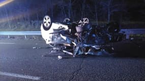 La voiture accidentée à la Bâtie-Neuve dans la nuit du 24 février