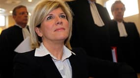 La députée socialiste de Marseille, Sylvie Andrieux, s'est défendue jeudi d'avoir tiré profit de subventions accordées par le conseil régional Provence-Alpes-Côte d'Azur à des associations présumées fictives de sa circonscription. L'élue et 21 autres prév