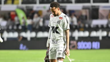 Neymar avec Santos contre Fluminense, le 31 août 2025.