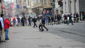 Un attentat suicide est survenu samedi 19 mars dans le coeur d'Istanbul a tué quatre personnes et blessé 20 autres.