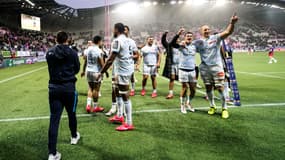 La joie des joueurs du Racing 92 après leur victoire face au Stade Français, le 18 novembre 2023.