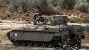 Soldats israéliens près de la frontière avec le Liban, le 1er octobre 2024