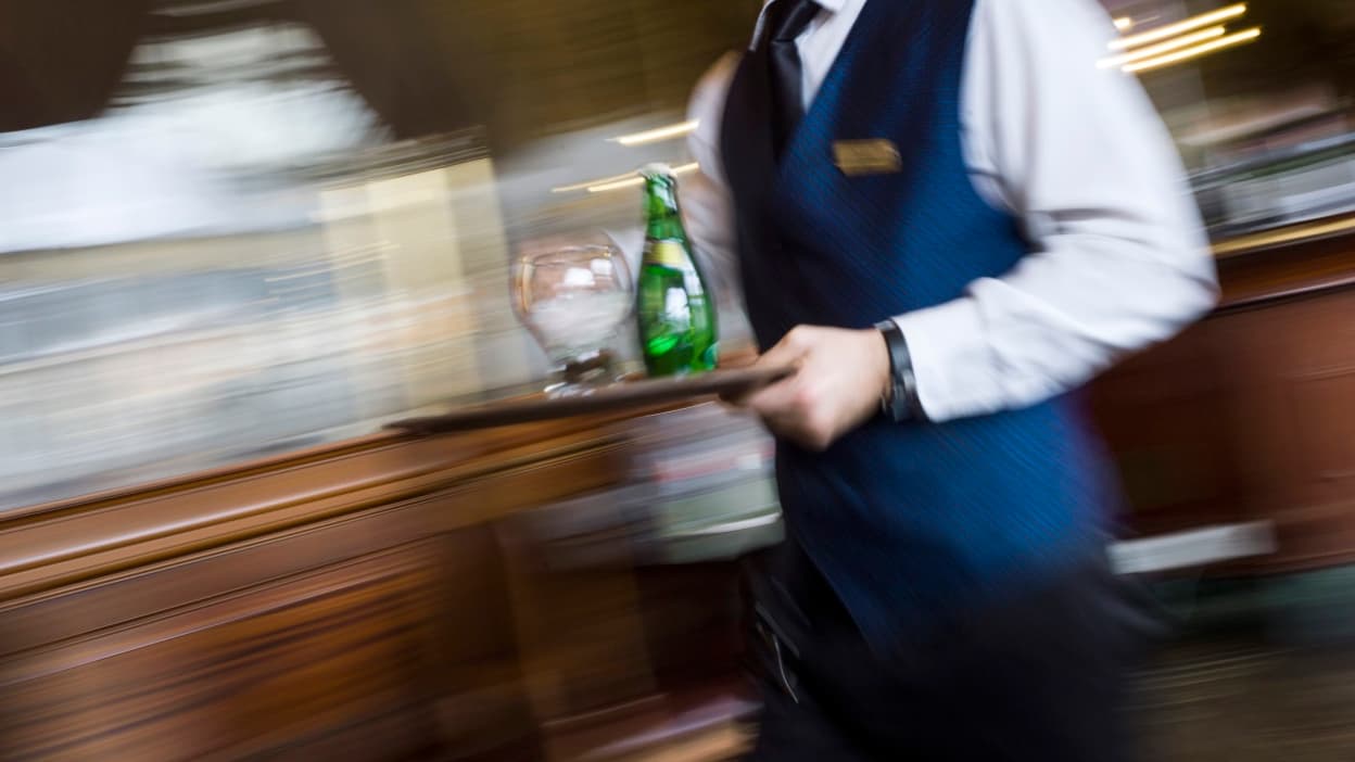 2,5 millions de personnes font du travail au noir en France, selon un rapport