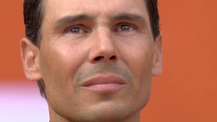 Les yeux humides de Rafael Nadal lors de l'hommage que lui a rendu Roland-Garros, 25 mai 2025