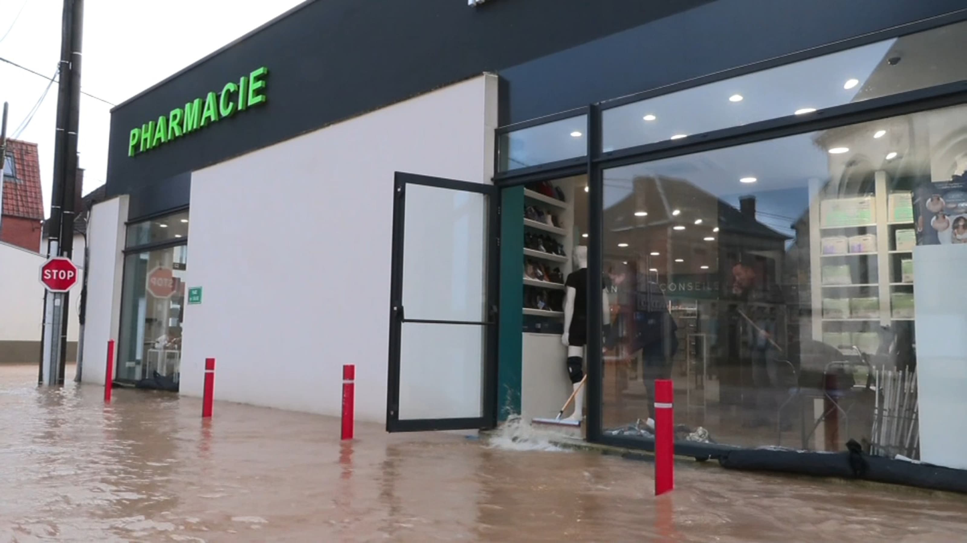 crues-le-pas-de-calais-maintenu-en-vigilance-rouge-ce-vendredi-un