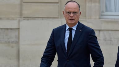 Edouard Philippe, arrive à l'Élysée le 10 octobre 2025.