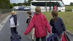 A la rentrée de septembre 2016, le département du Nord ne prendra plus intégralement en charge les transports scolaires de 20.000 collégiens. (image d'illustration)