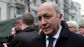 Laurent Fabius a mené la délégation européenne, jeudi, à Kiev.