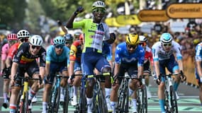 L'Erythréen Biniam Girmay remporte la 3e étape du Tour de France au sprint, le 1er juillet 2024