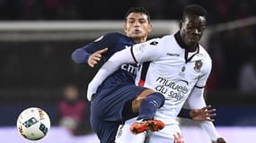 Thiago Silva et Mario Balotelli font partie des 10 joueurs les mieux rémunérés de ligue 1. 
