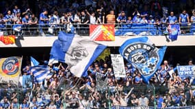 Illustration Stade de l'Aube avec les supporters troyens, en avril 2022