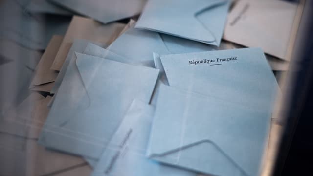 Des bulletins de vote, à Angers, dimanche 20 juin 2021 (illustration)