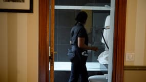 Un service de suivi de la santé au travail des salariés employés par les particuliers. 