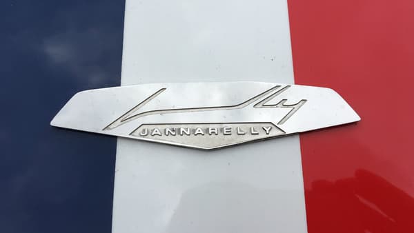 Il faut aujourd’hui patienter entre 10 et 12 mois pour recevoir sa Jannarelly. Il faut aujourd’hui patienter entre 10 et 12 mois pour recevoir sa Jannarelly.