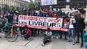 Des coursiers ont manifesté à Paris pour dénoncer les agressions de plusieurs livreurs ces derniers mois