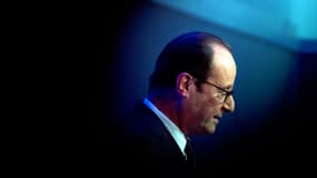 Le président François Hollande voit sa popularité de nouveau érodée dans un nouveau sondage.