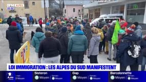 Loi immigration: les Alpes du Sud manifestent à Gap ou Briançon