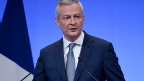 "C'est un geste agressif et entre alliés, ces gestes agressifs ne sont pas les bienvenus", a affirmé le ministre Bruno Le Maire lors d'une conférence de presse à Washington, en marge des réunions annuelles du FMI et de la Banque mondiale.