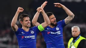 Azpilicueta et Giroud.