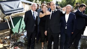 François Hollande, le maire d'Antibes Jean Leonnetti et le président du conseil général des Alpes-Maritimes, Eric Ciotti.