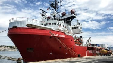 L'Ocean Viking de l'ONG SOS Méditerranée dans le port de Marseille, le 18 juin 2020