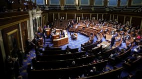 Le Congrès américain, lorsqu'il a pu reprendre sa séance pour la certification de la victoire de Joe Biden, mercredi 6 janvier 2021