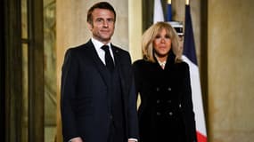 Emmanuel et Brigitte Macron le 12 mars 2024 à l'Élysée 