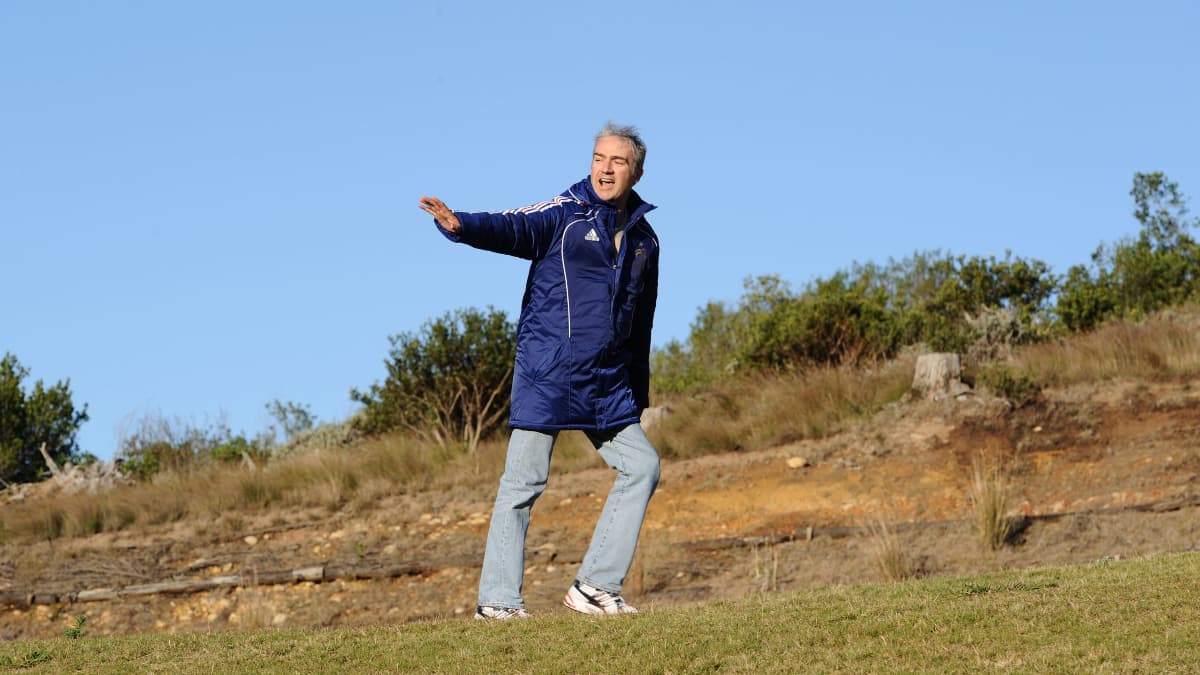 Jean-Louis Valentin exprime sa colère avant de démissionner, le 20 juin 2010 à Knysna