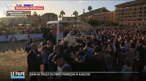 Les images du bain de foule du pape François à Ajaccio