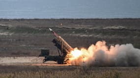 Les Etats-Unis et l'Allemagne ont déjà envoyé des missiles Patriot à l'Ukraine pour l'aider à contrer les attaques russes contre ses villes ou infrastructures.