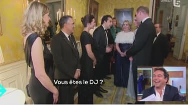 Patrick Cohen rencontrant le prince William et Kate Middleton à l'Elysée vendredi.