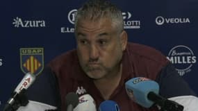 Christophe Urios en conférence de presse avec l'UBB