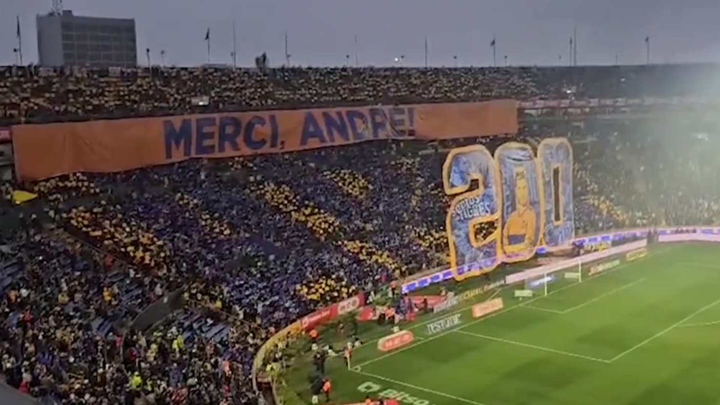 Le tifo des Tigres en hommage à Gignac Le tifo des Tigres en hommage à Gignac