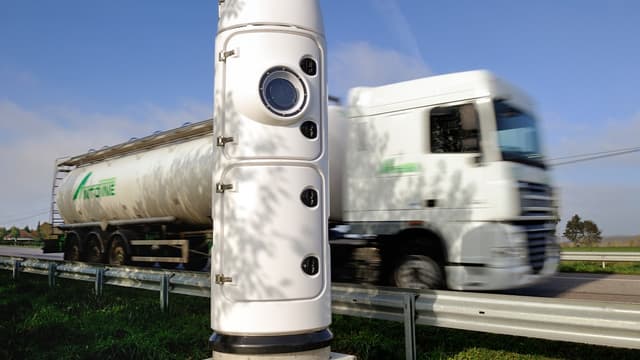 Les poids lourds traversant le Nord Pas de Calais et la Picardie devront-ils s'acquitter d'une "taxe transit"?