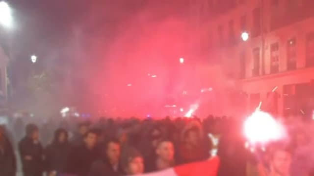 Près de 700 policiers en colère ont manifesté à Lyon.