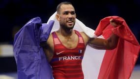 Ibrahim Ghanem lors de son dernier titre de champion du Monde des -72kg, en septembre 2023 à Belgrade (Serbie). Ce dimanche, le lutteur français a rajouté l'or européen à son palmarès.