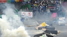 Les manifestations anti-gouvernement à Bangkok le 18 février 2014.